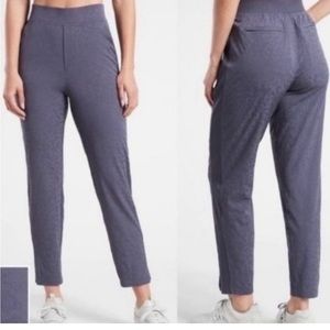 Women’s Athleta Brooklyn textured ankle pant